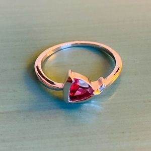 Geometric Red Gemstone Ring
